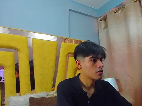 TaylerCruz – live sex-cam-show