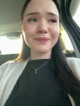 Živá chatovací místnost kitty_sixseven