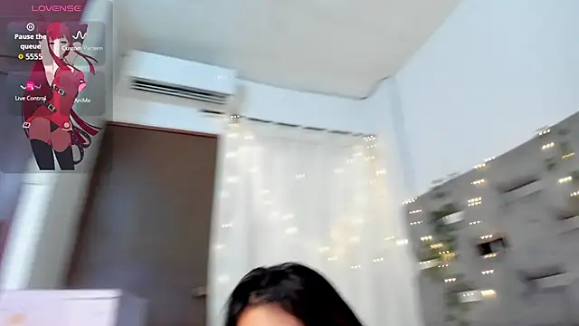 NohaNicole Ruang Obrolan Langsung