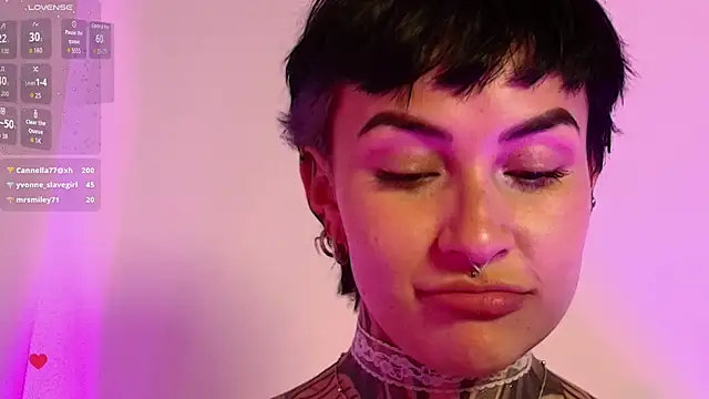 Živá chatovací místnost Luana_Fiore0