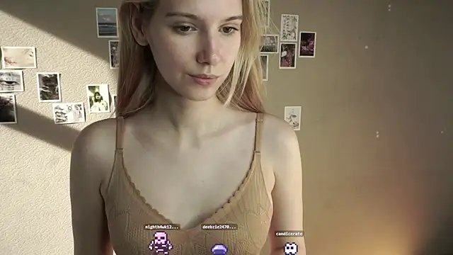 ElaineBerum's Live Chat Room