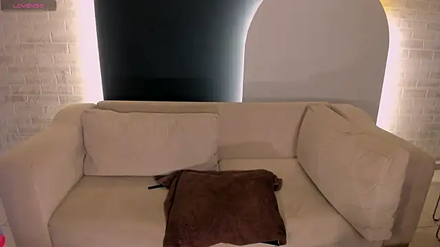JuliaBanks_ Cameră chat live