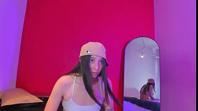 victoria_zaenzz – Naživo chatovacia miestnosť