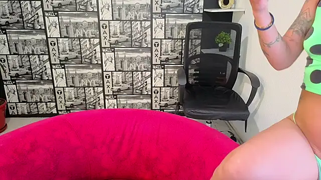 חדר צ'אט בשידור חי של Xiomara_vega