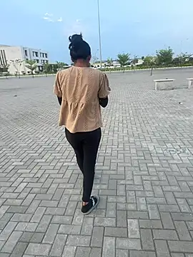 Meery_Queen ওয়েবক্যাম শো