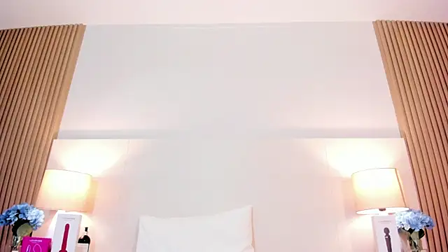 MiaaRouge Live chatroom