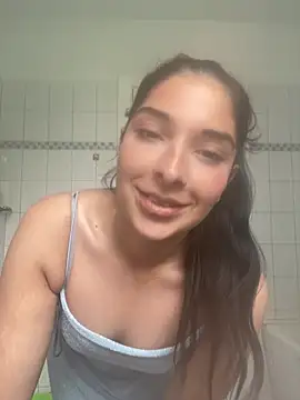 Chatroom en direct de Laura_nx