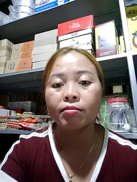 Yee_Yee1's Live Chat Room