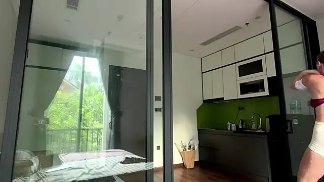 Živá chatovací místnost TenaSaladin