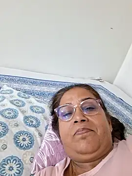 Chatroom en direct de Priya-696