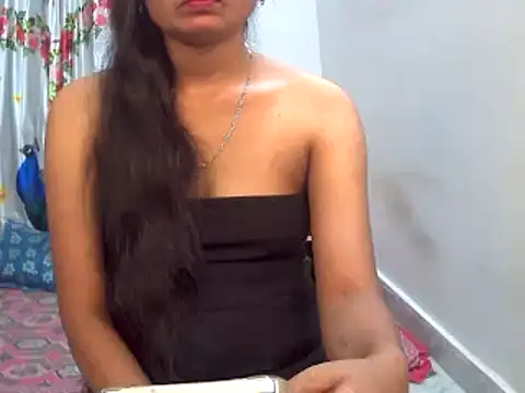Živá chatovací místnost ANGEL-PRIYA27