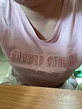 Živá chatovací místnost _Rossy2000_