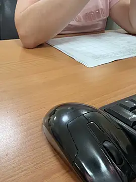 Živá chatovací místnost _Rossy2000_