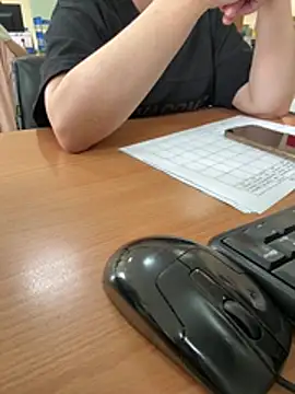 Živá chatovací místnost _Rossy2000_