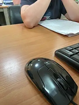 _Rossy2000_ élő chatszobája
