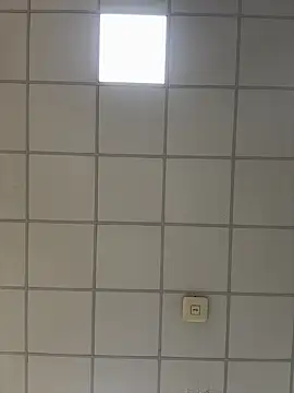 חדר צ'אט בשידור חי של _Rossy2000_
