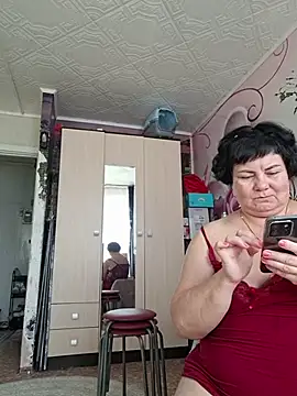LedyEva – live chatrum