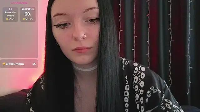 חדר צ'אט בשידור חי של NaomiBunnys