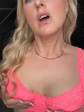 SexySophiexn Live-seksikameraesitys