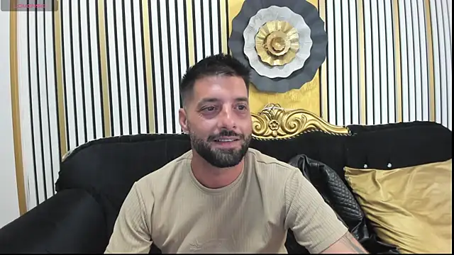 TommyDum webkamerás műsora