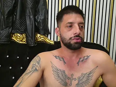 Živá kamerová sex show TommyDum