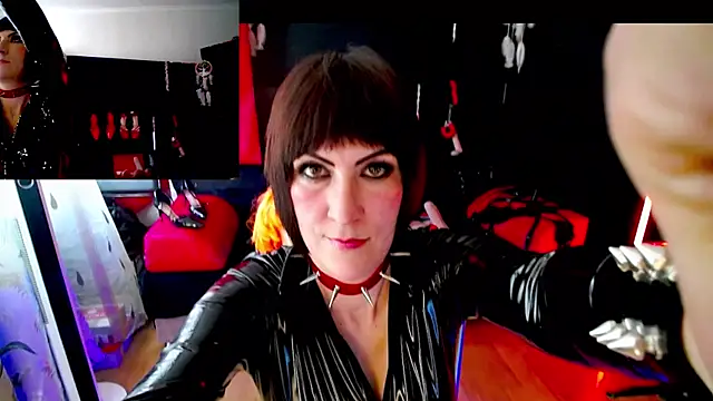 VelvetMansionHQ Live Chatraum