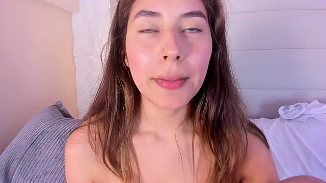 Alessia_Blazee30のライブチャットルーム
