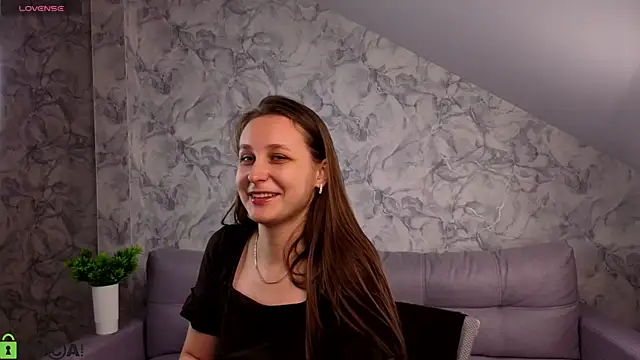 Ellis-Brownn's Live Chat Room