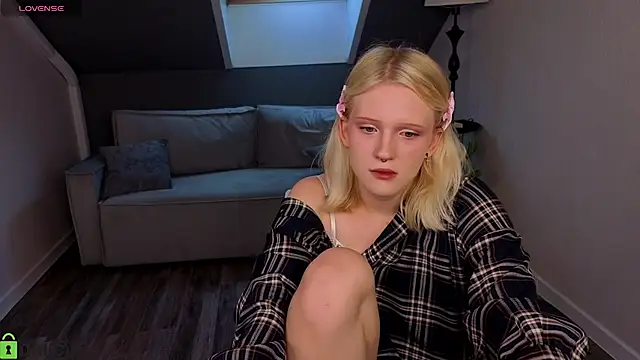 Lilly_Jhonass – live chatrum