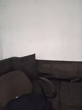 Ivynoir101 Live Chatraum