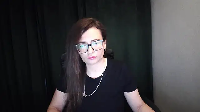 Chat soba uživo modela NoraMilf