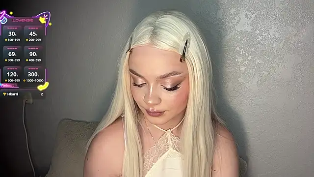 Živá kamerová sex show ElsaJeanX
