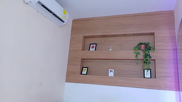 MikaellaFoxx Cameră chat live