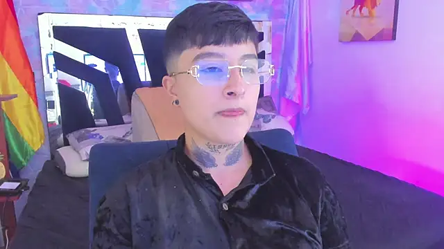 abby_thompson____ – Naživo chatovacia miestnosť