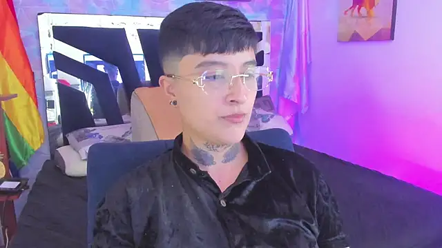 Živá chatovací místnost abby_thompson____