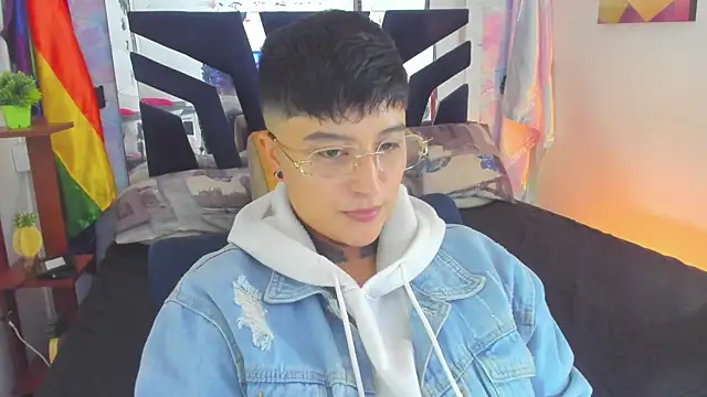 abby_thompson____ 실시간 채팅방
