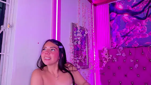 Živá chatovací místnost nucitacouple