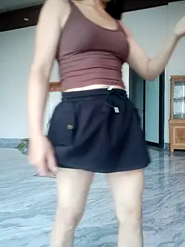 Bella-lynlyn লাইভ চ্যাট রুম