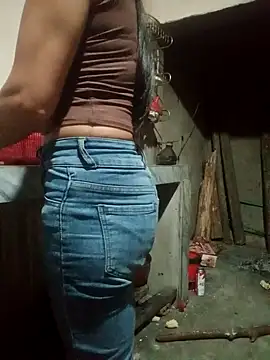 Bella-lynlyn – live chatrum