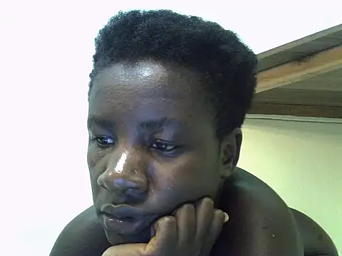 Africanpettite3y: δωμάτιο απευθείας συνομιλίας