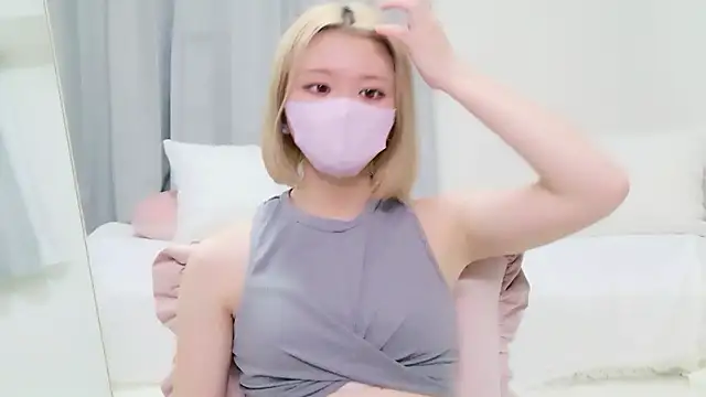 reona_loveのライブセックスカメラショー