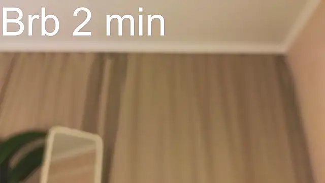 Živá chatovací místnost JaylaBrown