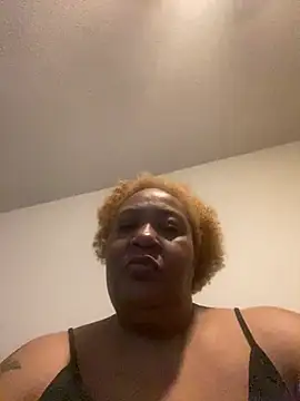 Sala de chat ao vivo de KITTYKATTPUR