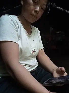 Helenaka206 Live Chatraum