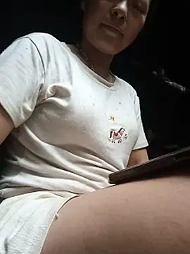 Helenaka206 live-chat rom
