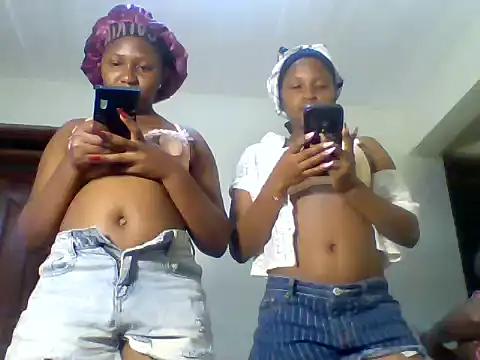 Vell_boobby Cameră chat live