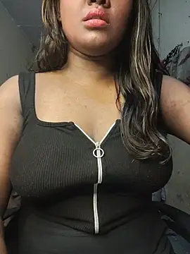 cam_akansha's Live Chat Room