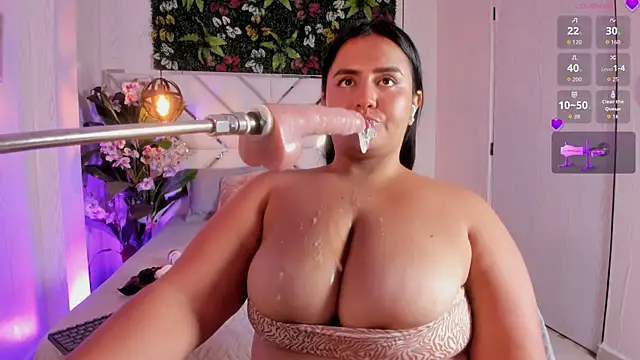 غرفة دردشة Mya_Doncella المباشرة