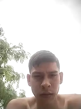 rrutbel's Live Sex Cam Show