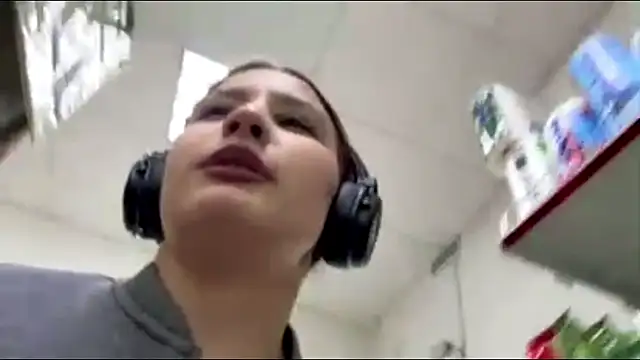 Онлайн чат SuzanMoote